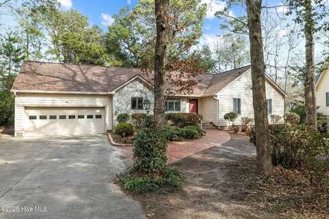 8 Fairways Court, Pine Knoll Shores, NC 28512