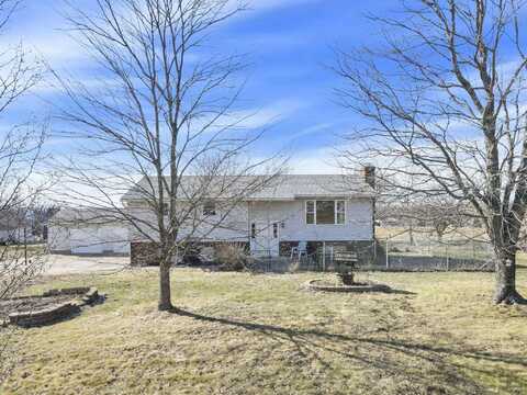 7305 Winchester Southern Road, Stoutsville, OH 43154