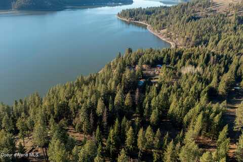 Nna BENEWAH RD., Harrison, ID 83833