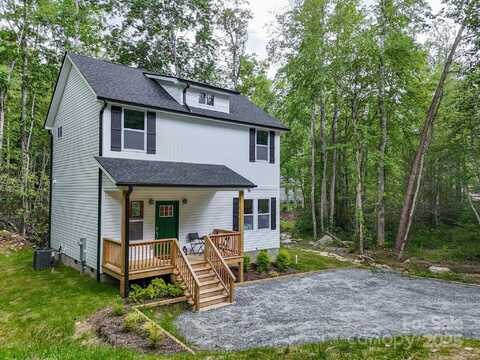 882 Wash Freeman Road, Hendersonville, NC 28792