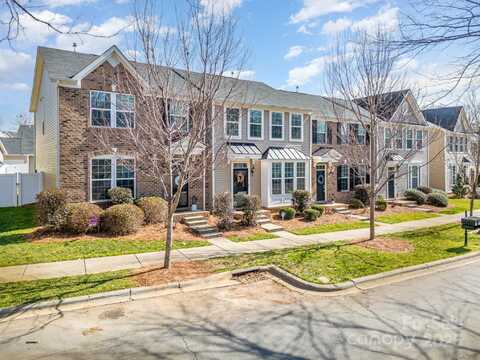 6830 Colonial Garden Drive, Huntersville, NC 28078