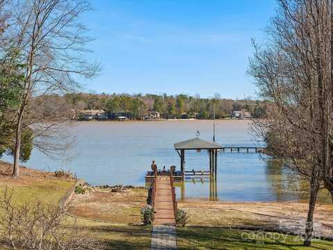5981 Johnson Road, Lake Wylie, SC 29710