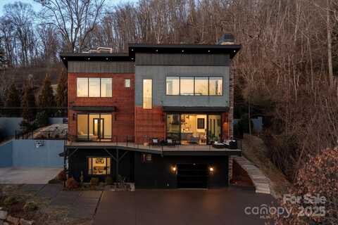 127 N Griffing Boulevard, Asheville, NC 28804