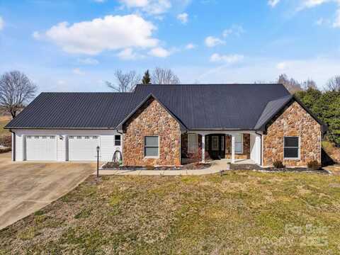 1753 Saddle Creek Road, Morganton, NC 28655