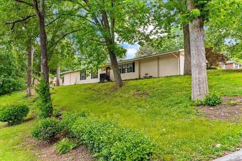 1004 Linden Drive, DALTON, GA 30720