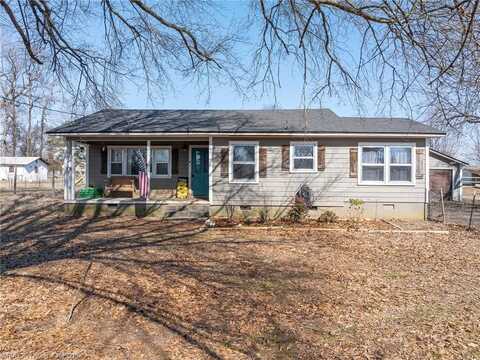 408 9th ST, Mulberry, AR 72947