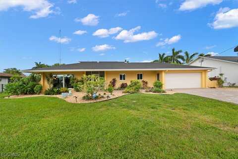 2205 Channel Way, North Fort Myers, FL 33917