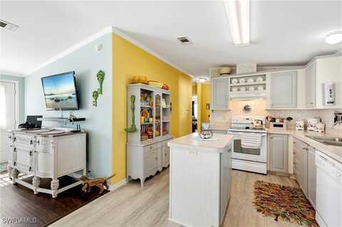 5558 Palm Beach Boulevard unit: 283, Fort Myers, FL 33905
