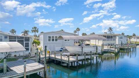 11511 Dogwood Lane, Fort Myers Beach, FL 33931