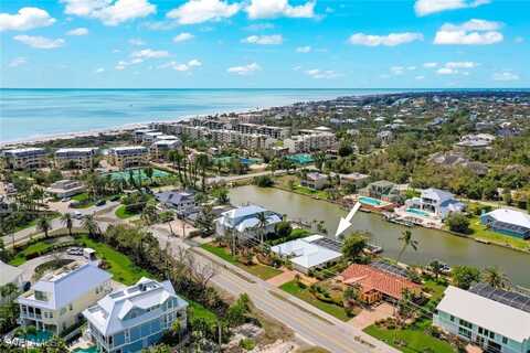 821 Lindgren Boulevard, Sanibel, FL 33957