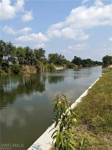 1701 NE 13th Avenue, Cape Coral, FL 33909