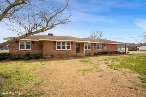 157 W Littlefield Road, Ayden, NC 28513