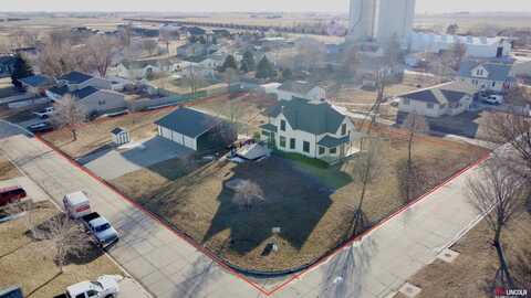 555 Peach Street, Hallam, NE 68368