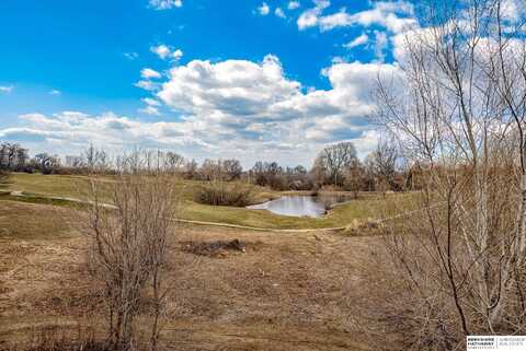 1782 Lake Ridge Drive, Plattsmouth, NE 68048