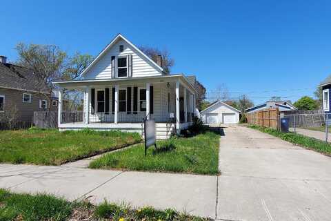 1233 Columbus Avenue, Grand Haven, MI 49417