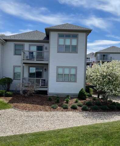 210 Garden Terrace, Douglas, MI 49406