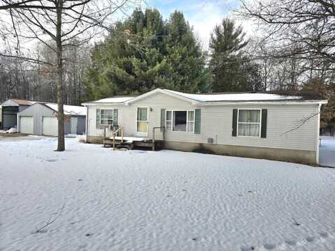 17776 3 Mile Road, Hersey, MI 49639