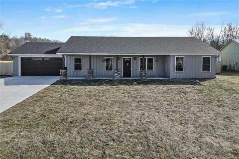 605 W Haven Drive, Richmond, MO 64085