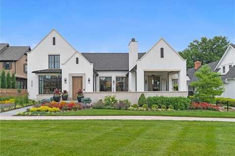 9358 Juniper Reserve Drive, Prairie Village, KS 66207