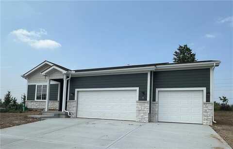 309 SW Hawthorne Court, Blue Springs, MO 64014