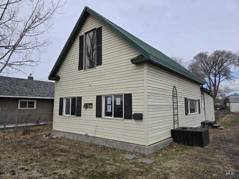 528 4th Ave W, Twin Falls, ID 83301