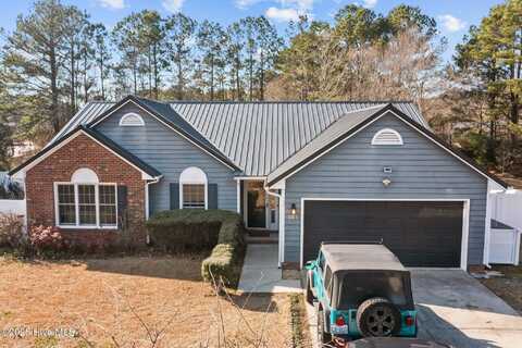 101 Carlisle Court, Jacksonville, NC 28546