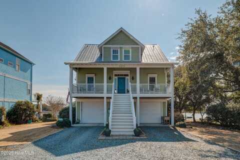 320 Atkinson Point Road, Surf City, NC 28445