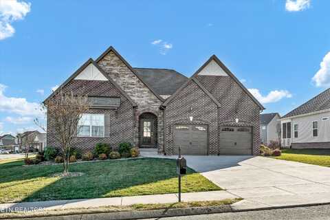 818 Kingfisher St, Maryville, TN 37801