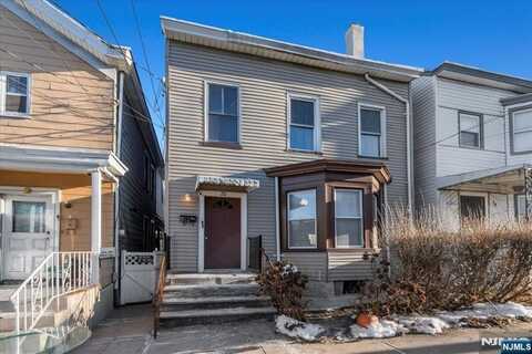 20 Elk Street, Paterson, NJ 07503