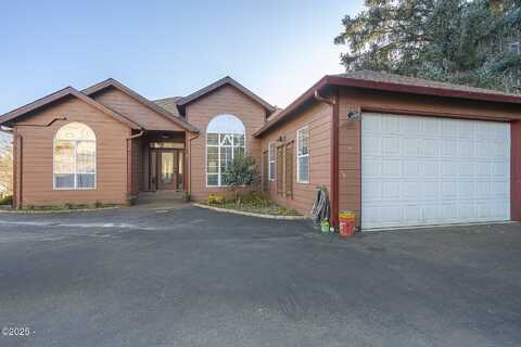 2470 NE Voyage, Lincoln City, OR 97367