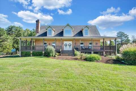 2929 West Wind RD, Fincastle, VA 24090