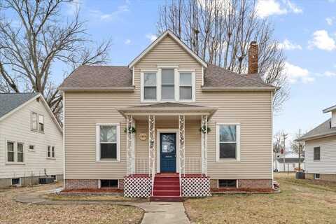 1408 13th Street, Highland, IL 62249