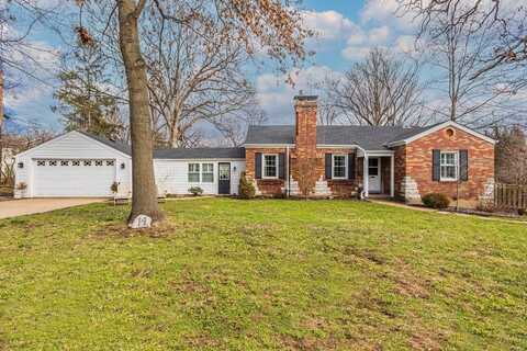 14 Woodhaven Road, Webster Groves, MO 63119