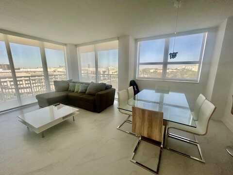 19501 W Country Club Dr, Aventura, FL 33180