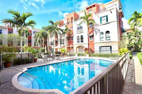 1033 NE 17th Way, Fort Lauderdale, FL 33304
