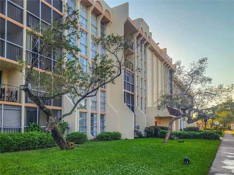 2000 Atlantic Shores Blvd, Hallandale Beach, FL 33009