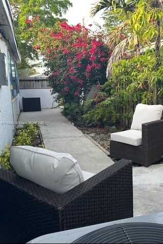undefined, North Miami, FL 33181