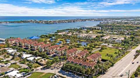 102 Harbors Way, Boynton Beach, FL 33435