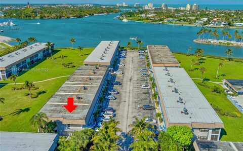 755 E Saturn St, Jupiter, FL 33477