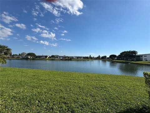 174 Chatham, West Palm Beach, FL 33417
