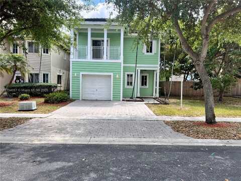 3358 NE 4th St, Homestead, FL 33033