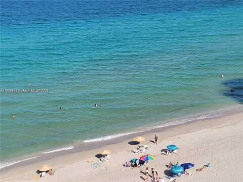 3505 Ocean Dr, Hollywood, FL 33019