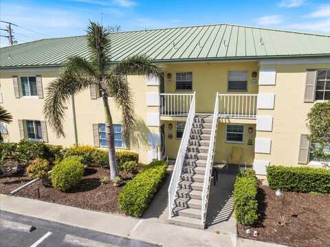 944 CAPRI ISLES BOULEVARD, VENICE, FL 34292