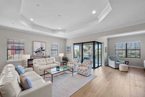 9657 MONTELANICO LOOP, Naples, FL 34119