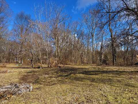 1038 Angle Road, West Terre Haute, IN 47885