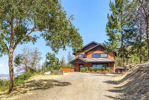 2701 Deer Trail Lane, Medford, OR 97501