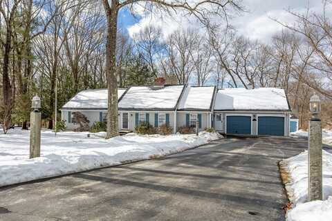 31 Robin Hill Rd, Chelmsford, MA 01824