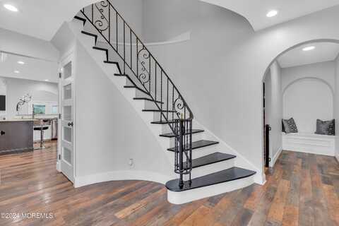 1004 Sheila Drive, Toms River, NJ 08753