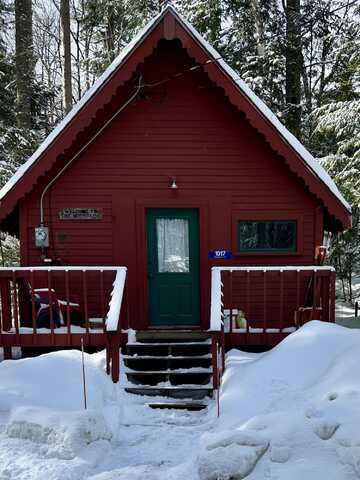 1017 Spurline Road, Carrabassett Valley, ME 04947