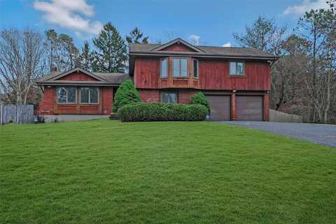 199 Wading River Hollow Road, Ridge, NY 11961